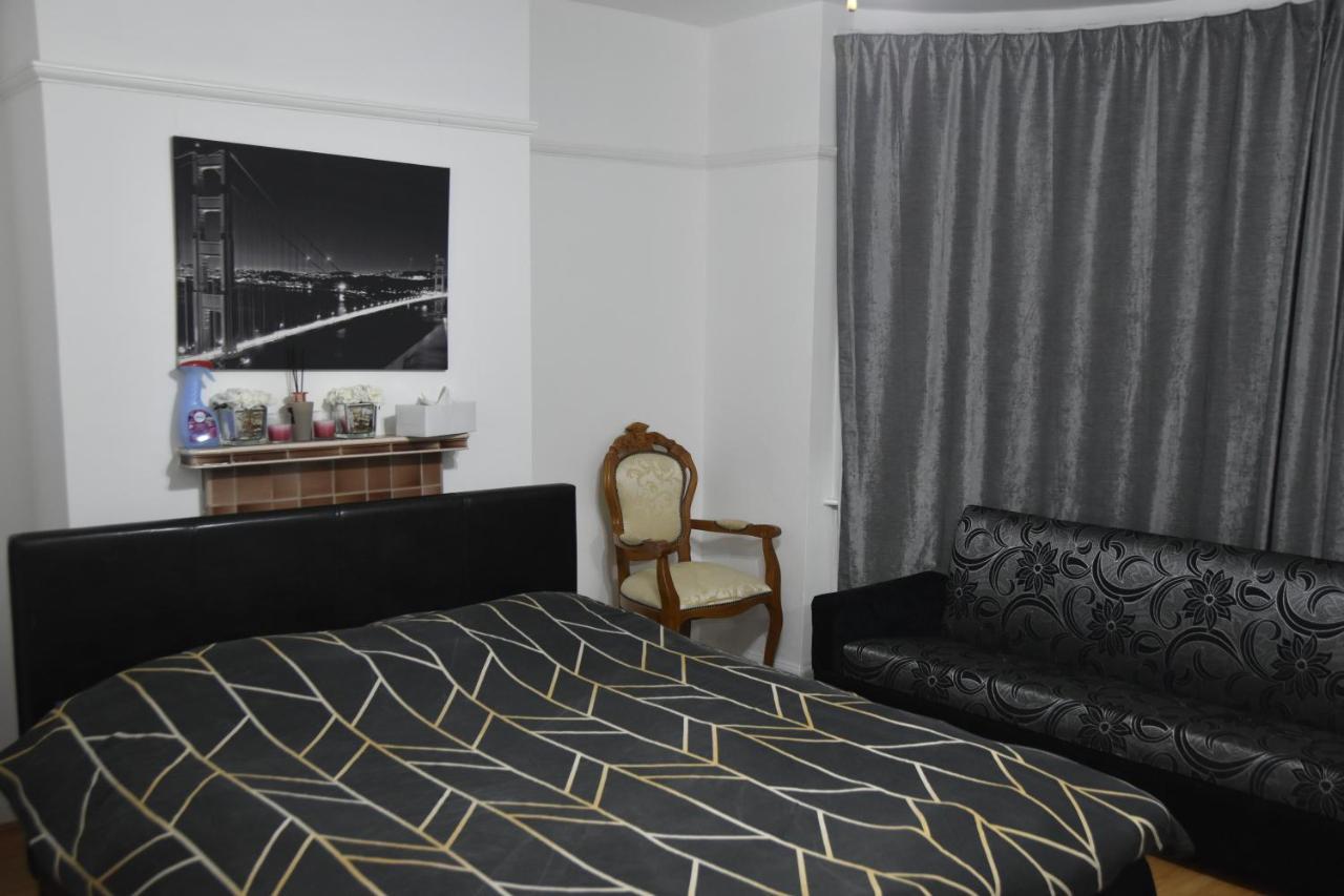 卢顿 Clarendon House酒店 外观 照片