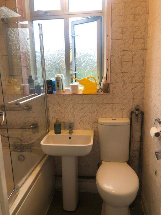 卢顿 Clarendon House酒店 外观 照片